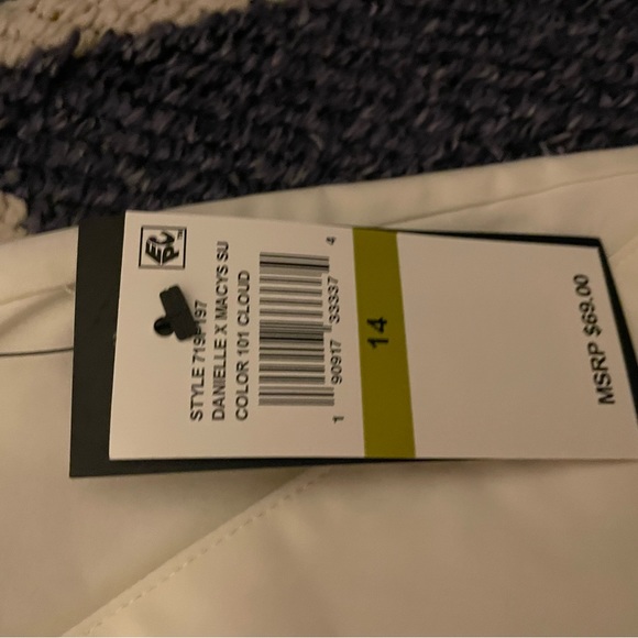 NWT top/short set - Picture 8 of 13